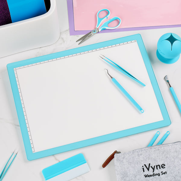  iVyne Complete Set Rechargeable A4 Light Pad, Weeding Tools for  Vinyl, Weeding Scrap Collector for Cricut and Silhouette Machines for  Weeding, Tracing, Drawing Projects - Blue : Clothing, Shoes & Jewelry